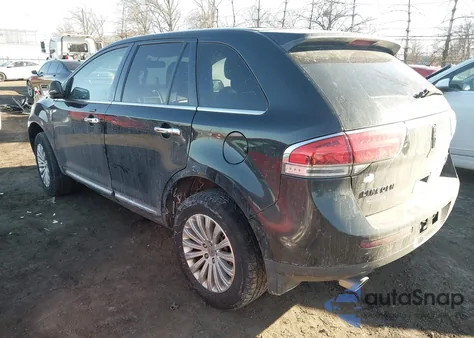 2013 Lincoln Mkx z USA, uszkodzony, nr VIN 2LMDJ8JK3DBL02531